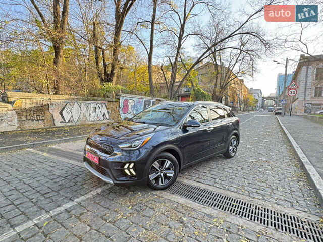 Синий Киа Niro, объемом двигателя 1.6 л и пробегом 52 тыс. км за 19800 $, фото 14 на Automoto.ua