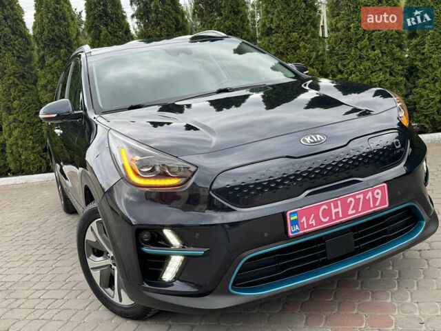 Синий Киа Niro, объемом двигателя 0 л и пробегом 88 тыс. км за 17777 $, фото 9 на Automoto.ua