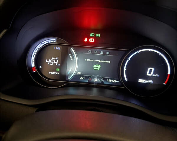 Синій Кіа Niro, об'ємом двигуна 0 л та пробігом 147 тис. км за 17400 $, фото 22 на Automoto.ua