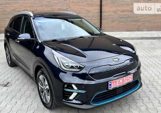 Синий Киа Niro, объемом двигателя 0 л и пробегом 124 тыс. км за 19550 $, фото 17 на Automoto.ua