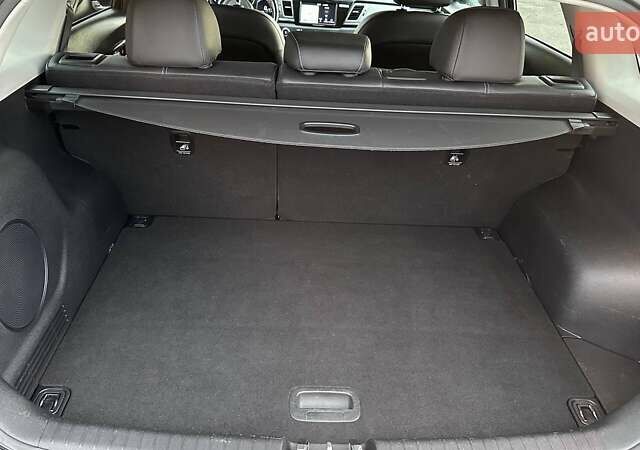 Киа Niro 2019 в Харькове на Automoto.ua Синий Киа Niro, объемом двигателя 0 л и пробегом 132 тыс. км за 18400 $, фото 28 на Automoto.ua