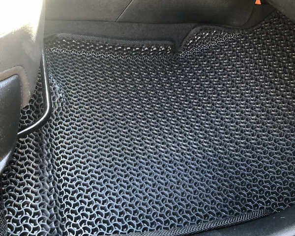 Синій Кіа Niro, об'ємом двигуна 0 л та пробігом 91 тис. км за 16800 $, фото 8 на Automoto.ua