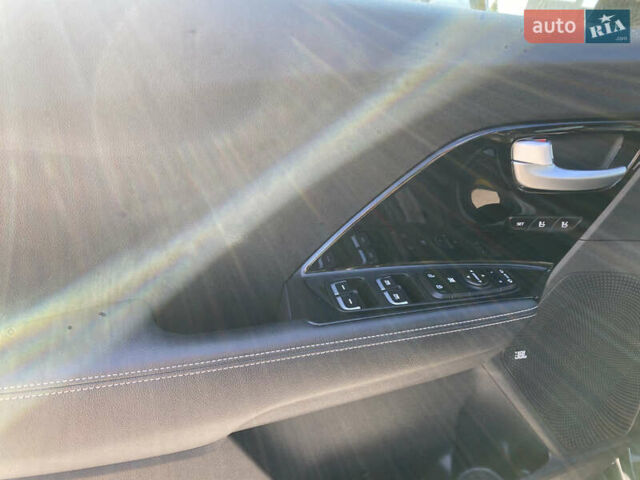 Синий Киа Niro, объемом двигателя 0 л и пробегом 129 тыс. км за 17999 $, фото 31 на Automoto.ua