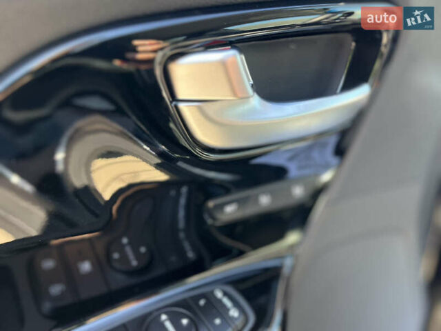 Синий Киа Niro, объемом двигателя 0 л и пробегом 64 тыс. км за 20550 $, фото 19 на Automoto.ua