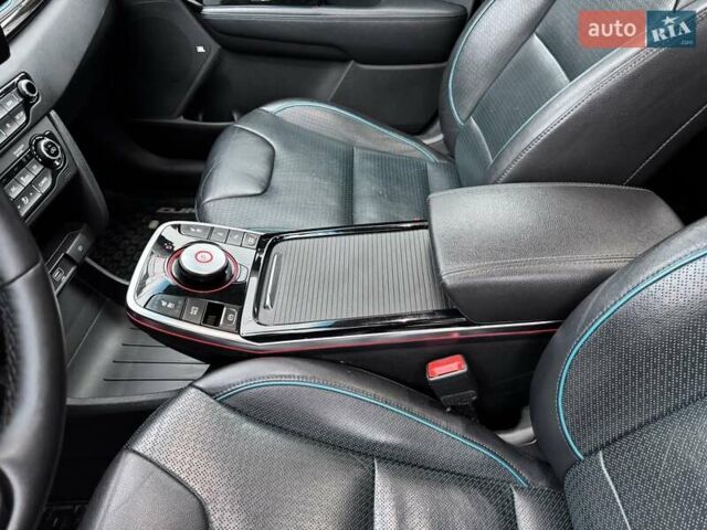 Синий Киа Niro, объемом двигателя 0 л и пробегом 172 тыс. км за 17150 $, фото 24 на Automoto.ua