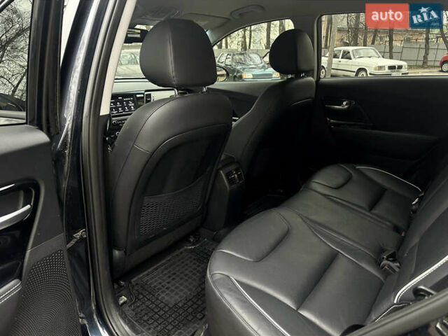 Синій Кіа Niro, об'ємом двигуна 0 л та пробігом 83 тис. км за 18700 $, фото 46 на Automoto.ua