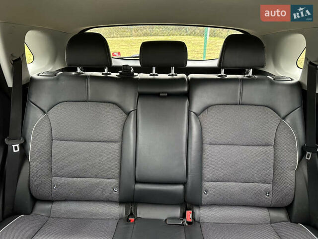 Синий Киа Niro, объемом двигателя 0 л и пробегом 120 тыс. км за 14999 $, фото 23 на Automoto.ua