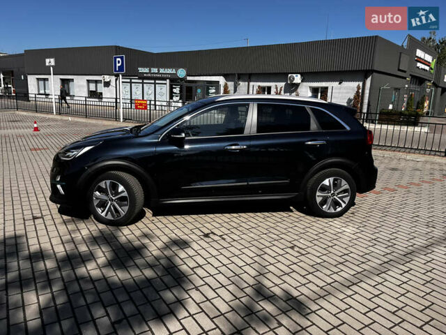 Синий Киа Niro, объемом двигателя 0 л и пробегом 64 тыс. км за 20550 $, фото 2 на Automoto.ua