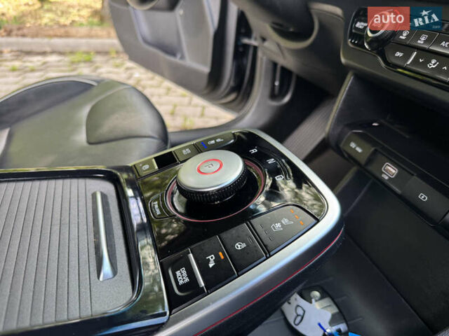 Синій Кіа Niro, об'ємом двигуна 0 л та пробігом 145 тис. км за 16999 $, фото 52 на Automoto.ua