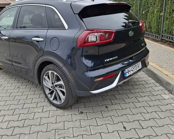 Синій Кіа Niro, об'ємом двигуна 1.58 л та пробігом 67 тис. км за 17800 $, фото 13 на Automoto.ua