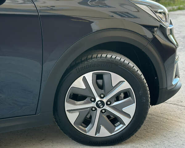 Синий Киа Niro, объемом двигателя 0 л и пробегом 155 тыс. км за 18650 $, фото 46 на Automoto.ua