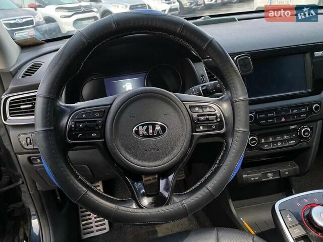 Синий Киа Niro, объемом двигателя 0 л и пробегом 78 тыс. км за 19890 $, фото 10 на Automoto.ua