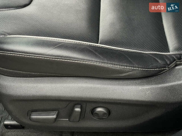 Синій Кіа Niro, об'ємом двигуна 0 л та пробігом 130 тис. км за 18455 $, фото 46 на Automoto.ua