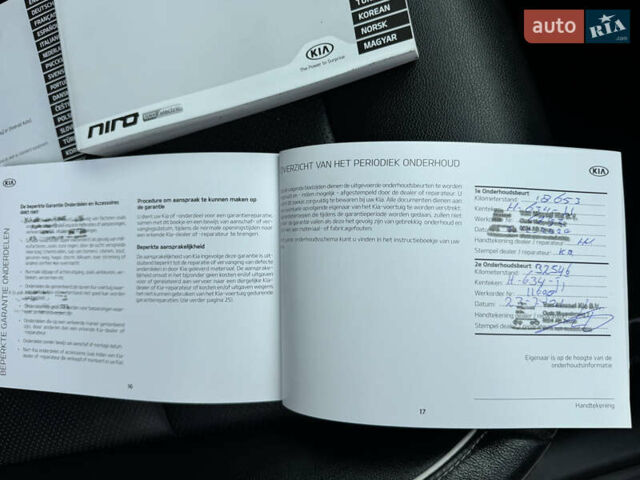 Синий Киа Niro, объемом двигателя 0 л и пробегом 88 тыс. км за 17777 $, фото 50 на Automoto.ua