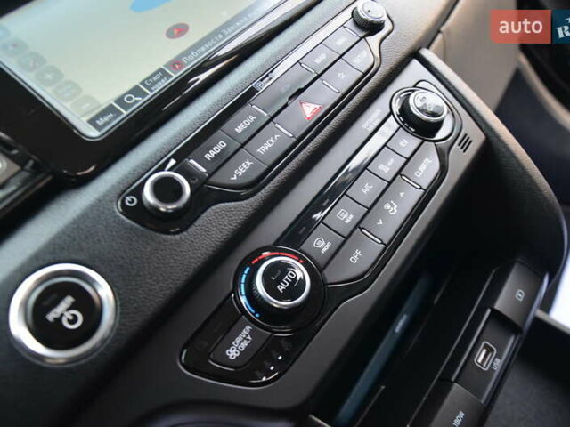 Синий Киа Niro, объемом двигателя 0 л и пробегом 58 тыс. км за 16850 $, фото 45 на Automoto.ua