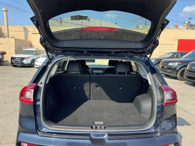 Синий Киа Niro, объемом двигателя 0 л и пробегом 40 тыс. км за 8800 $, фото 6 на Automoto.ua