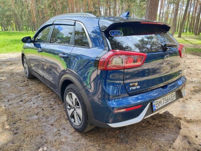 Синій Кіа Niro, об'ємом двигуна 0.16 л та пробігом 44 тис. км за 19500 $, фото 6 на Automoto.ua