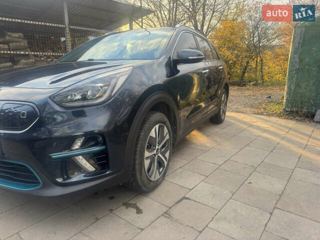 Синій Кіа Niro, об'ємом двигуна 0 л та пробігом 165 тис. км за 17500 $, фото 7 на Automoto.ua