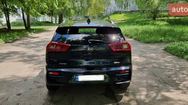 Синий Киа Niro, объемом двигателя 0 л и пробегом 131 тыс. км за 18400 $, фото 5 на Automoto.ua