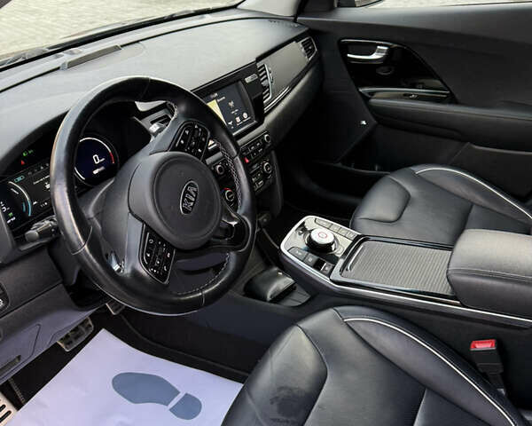 Синий Киа Niro, объемом двигателя 0 л и пробегом 168 тыс. км за 16800 $, фото 29 на Automoto.ua