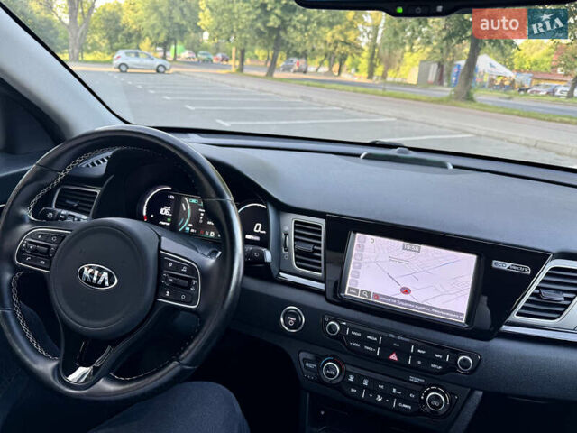 Синій Кіа Niro, об'ємом двигуна 0 л та пробігом 192 тис. км за 17386 $, фото 36 на Automoto.ua