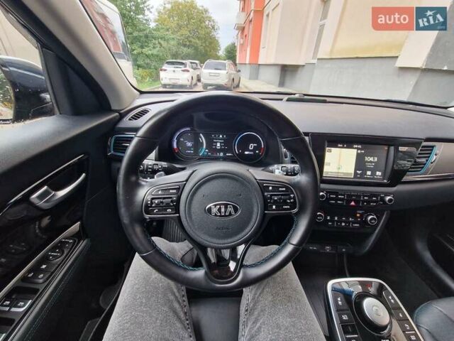 Синій Кіа Niro, об'ємом двигуна 0 л та пробігом 74 тис. км за 18200 $, фото 12 на Automoto.ua