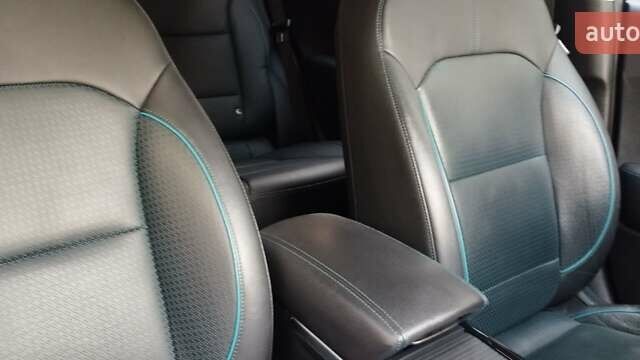 Синій Кіа Niro, об'ємом двигуна 0 л та пробігом 105 тис. км за 18500 $, фото 1 на Automoto.ua