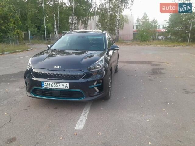 Синий Киа Niro, объемом двигателя 0 л и пробегом 128 тыс. км за 17800 $, фото 4 на Automoto.ua