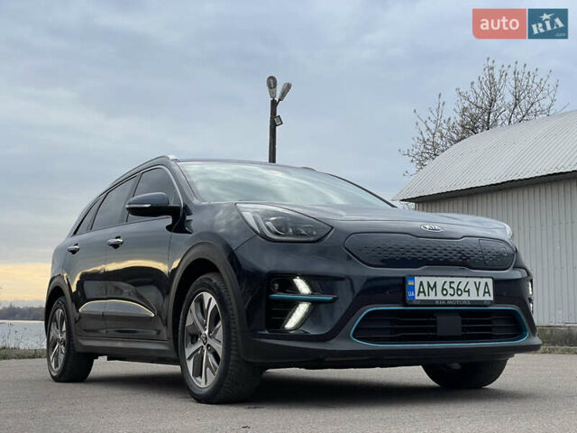 Синій Кіа Niro, об'ємом двигуна 0 л та пробігом 130 тис. км за 18455 $, фото 12 на Automoto.ua
