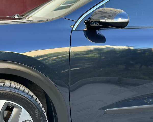 Синий Киа Niro, объемом двигателя 0 л и пробегом 155 тыс. км за 18650 $, фото 94 на Automoto.ua