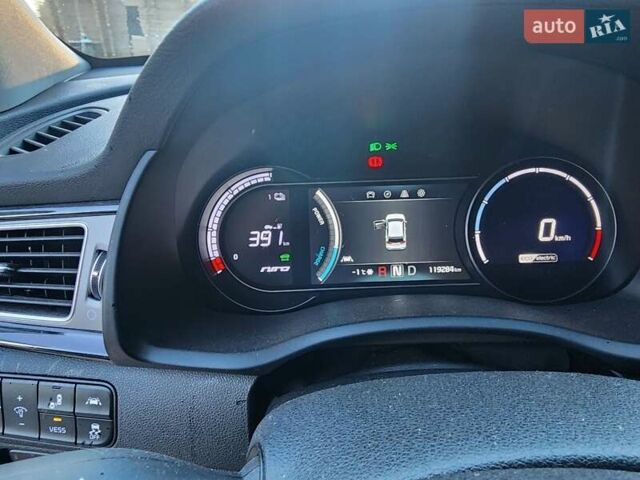 Синий Киа Niro, объемом двигателя 0 л и пробегом 119 тыс. км за 18300 $, фото 18 на Automoto.ua