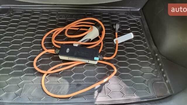 Синий Киа Niro, объемом двигателя 0 л и пробегом 131 тыс. км за 18400 $, фото 20 на Automoto.ua
