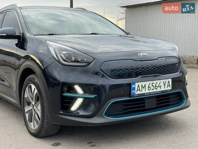 Синій Кіа Niro, об'ємом двигуна 0 л та пробігом 130 тис. км за 18455 $, фото 9 на Automoto.ua