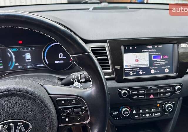 Киа Niro 2019 в Харькове на Automoto.ua Синий Киа Niro, объемом двигателя 0 л и пробегом 132 тыс. км за 18400 $, фото 32 на Automoto.ua