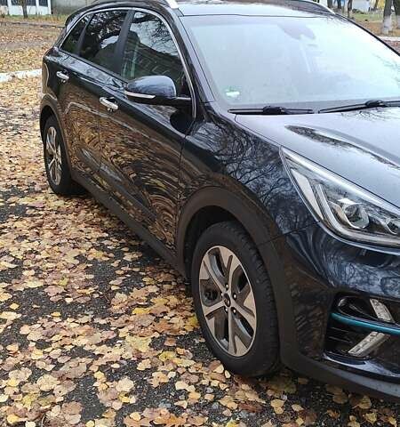 Киа Niro 2019 в Чернигове на Automoto.ua Синий Киа Niro, объемом двигателя 0 л и пробегом 112 тыс. км за 18100 $, фото 10 на Automoto.ua