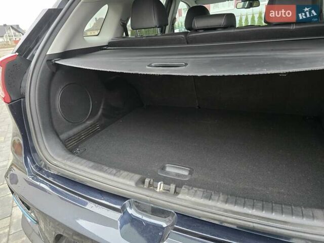 Синій Кіа Niro, об'ємом двигуна 0 л та пробігом 120 тис. км за 18770 $, фото 16 на Automoto.ua