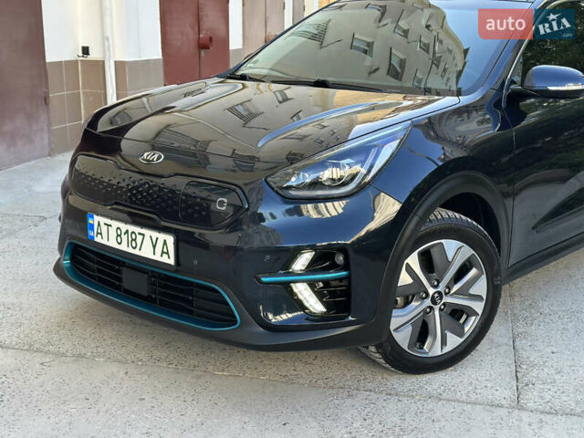 Киа Niro 2019 в Ивано-Франковске на Automoto.ua Синий Киа Niro, объемом двигателя 0 л и пробегом 155 тыс. км за 18650 $, фото 41 на Automoto.ua