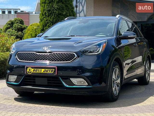 Синій Кіа Niro, об'ємом двигуна 1.6 л та пробігом 92 тис. км за 19700 $, фото 2 на Automoto.ua