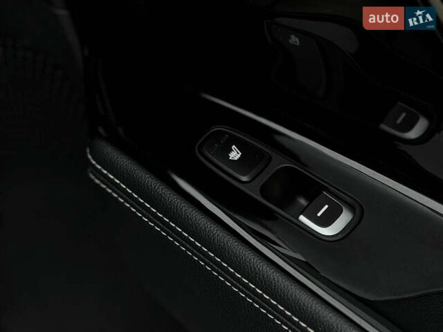 Синий Киа Niro, объемом двигателя 0 л и пробегом 135 тыс. км за 18999 $, фото 48 на Automoto.ua