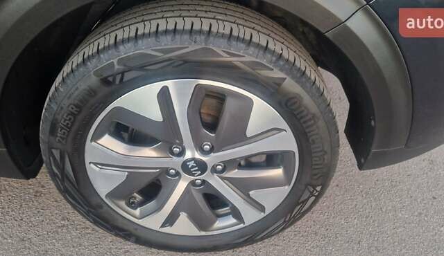 Синий Киа Niro, объемом двигателя 0 л и пробегом 151 тыс. км за 18300 $, фото 29 на Automoto.ua