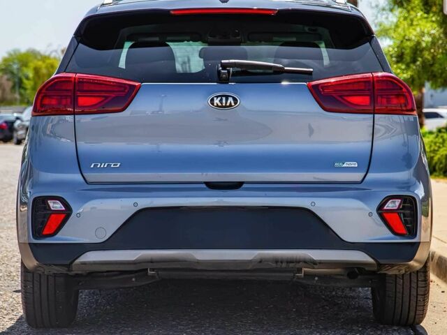 Синий Киа Niro, объемом двигателя 1.6 л и пробегом 40 тыс. км за 9400 $, фото 4 на Automoto.ua
