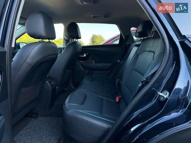 Синий Киа Niro, объемом двигателя 0 л и пробегом 58 тыс. км за 22900 $, фото 33 на Automoto.ua