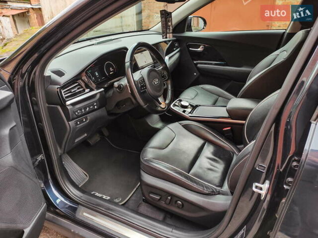 Синий Киа Niro, объемом двигателя 0 л и пробегом 131 тыс. км за 19500 $, фото 22 на Automoto.ua