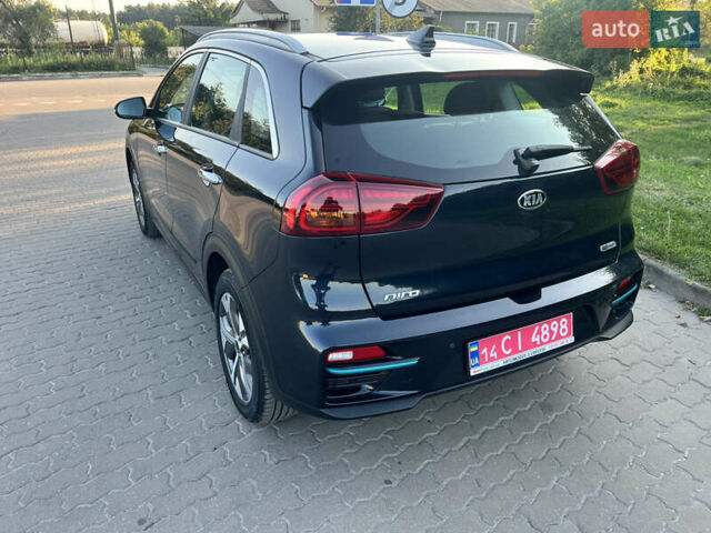 Синій Кіа Niro, об'ємом двигуна 0 л та пробігом 112 тис. км за 19500 $, фото 6 на Automoto.ua