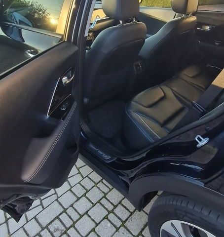 Синій Кіа Niro, об'ємом двигуна 0 л та пробігом 148 тис. км за 19346 $, фото 17 на Automoto.ua