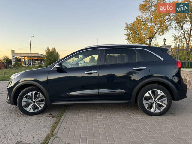Синий Киа Niro, объемом двигателя 0 л и пробегом 123 тыс. км за 18900 $, фото 14 на Automoto.ua