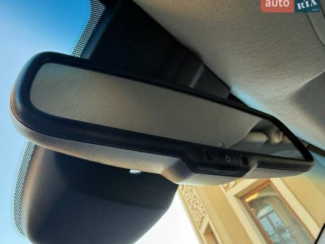 Синий Киа Niro, объемом двигателя 0 л и пробегом 138 тыс. км за 18350 $, фото 92 на Automoto.ua