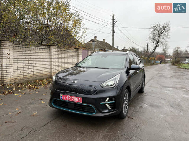 Синий Киа Niro, объемом двигателя 0 л и пробегом 115 тыс. км за 19900 $, фото 3 на Automoto.ua