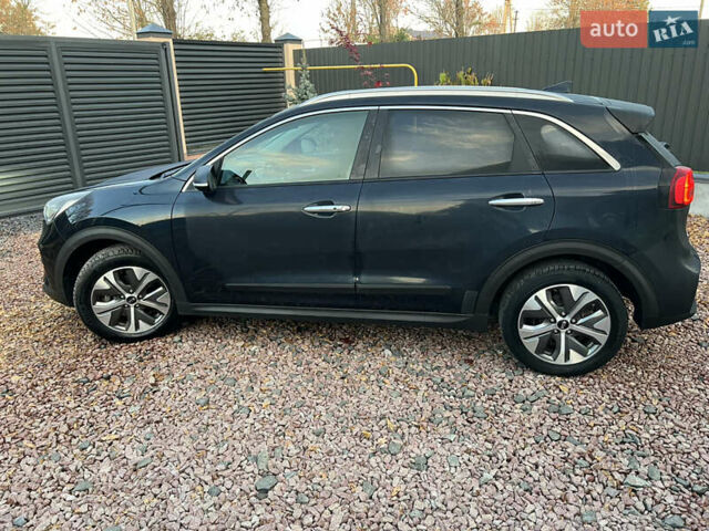 Синій Кіа Niro, об'ємом двигуна 0 л та пробігом 86 тис. км за 22200 $, фото 25 на Automoto.ua