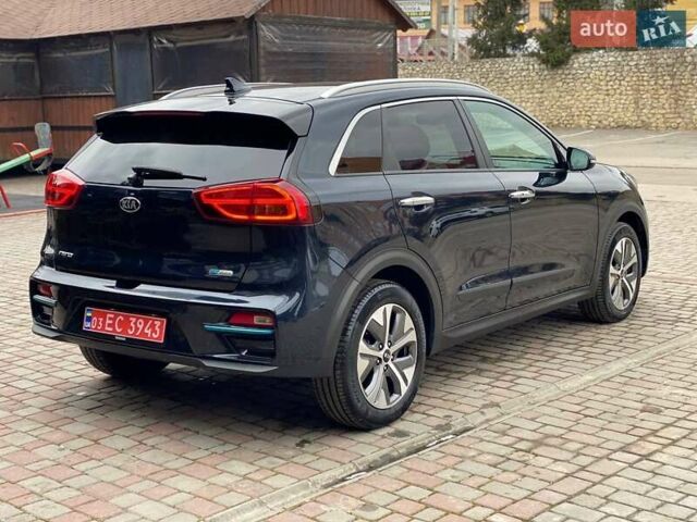 Синий Киа Niro, объемом двигателя 0 л и пробегом 126 тыс. км за 19200 $, фото 36 на Automoto.ua